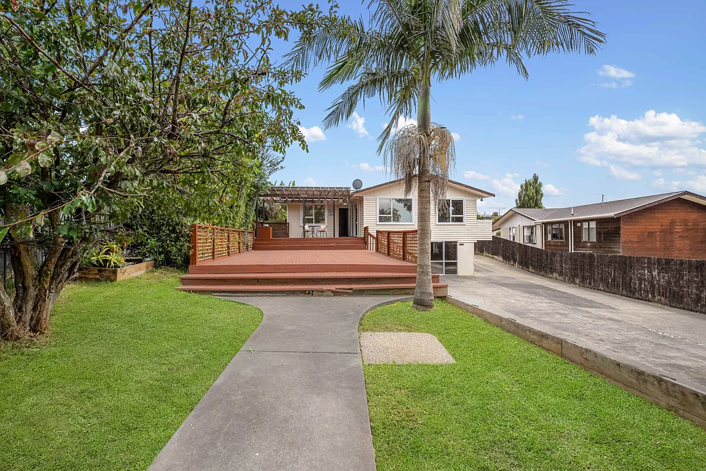 129 Ennis Avenue, Pakuranga Heights, Manukau City, Auckland