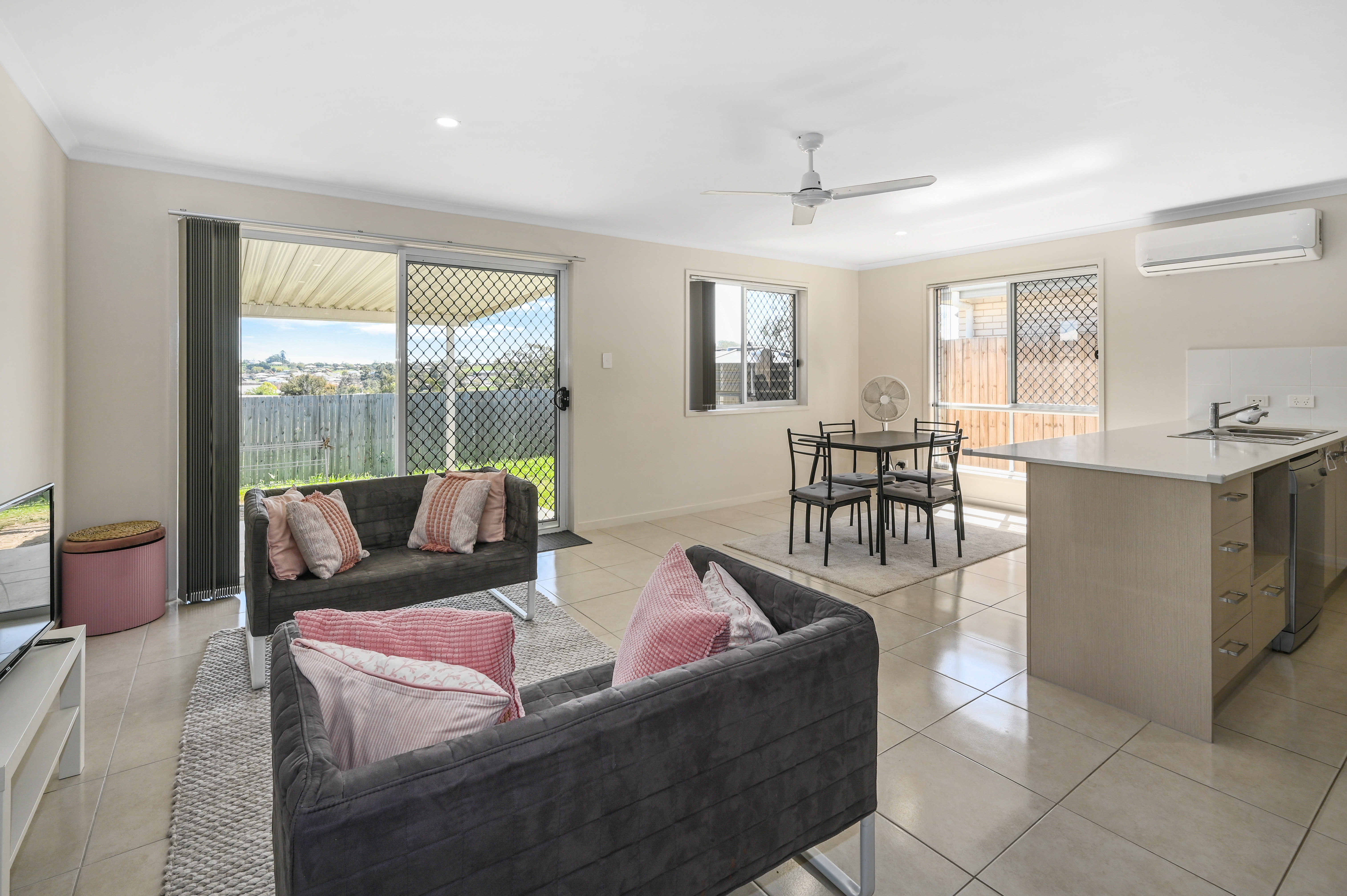 9 GAINS PL, GLENVALE QLD 4350, 0 غرف, 0 حمامات, House