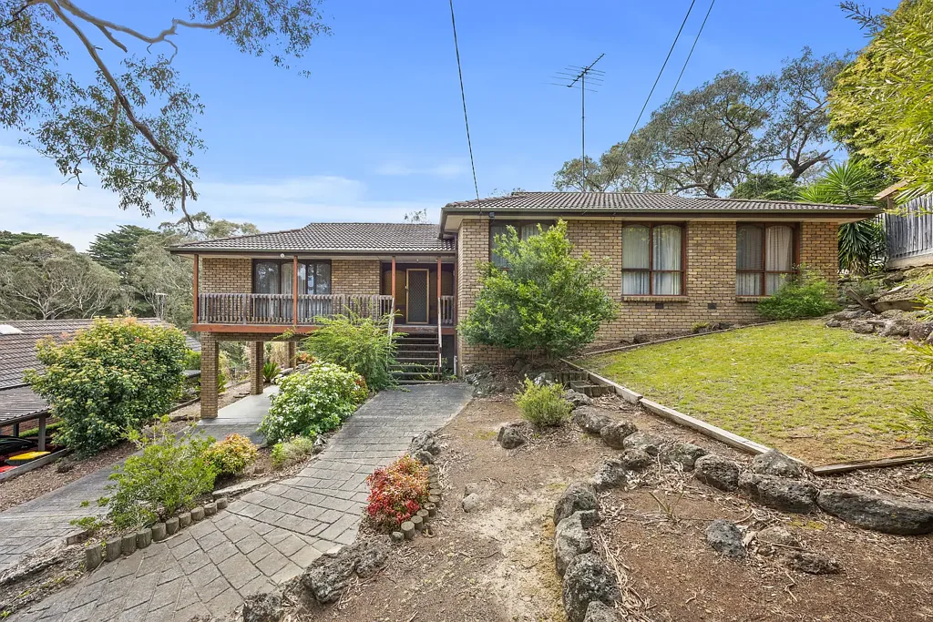Eltham 4部屋 Endless Potential in a Leafy Eltham Cul-de-sac