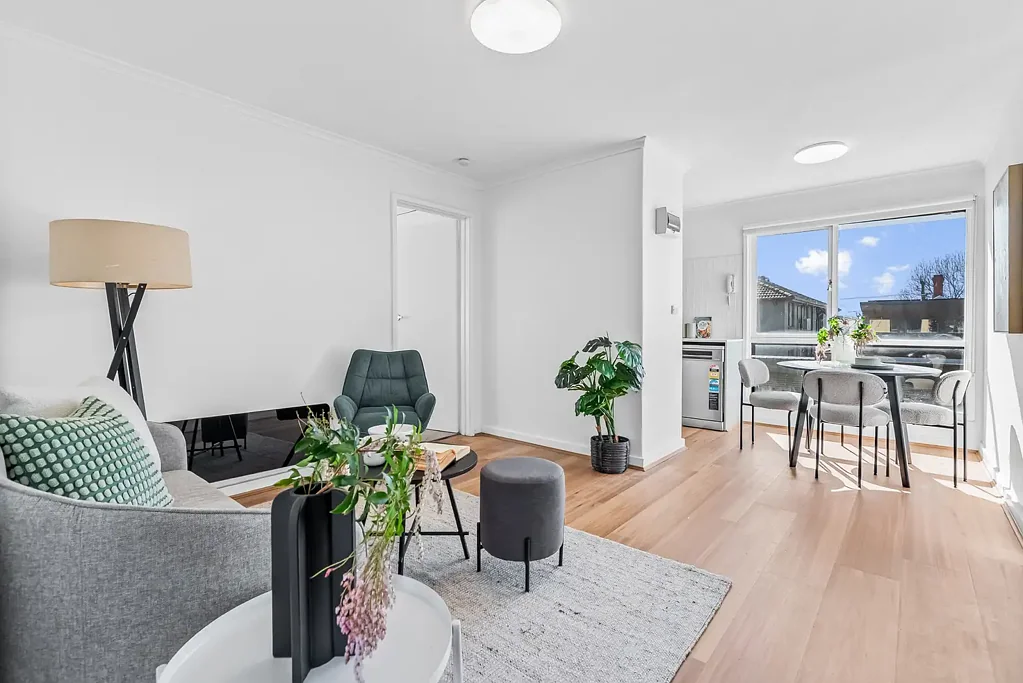 Fitzroy North 1ਬੈੱਡਰੂਮ RENOVATED TO PLEASE