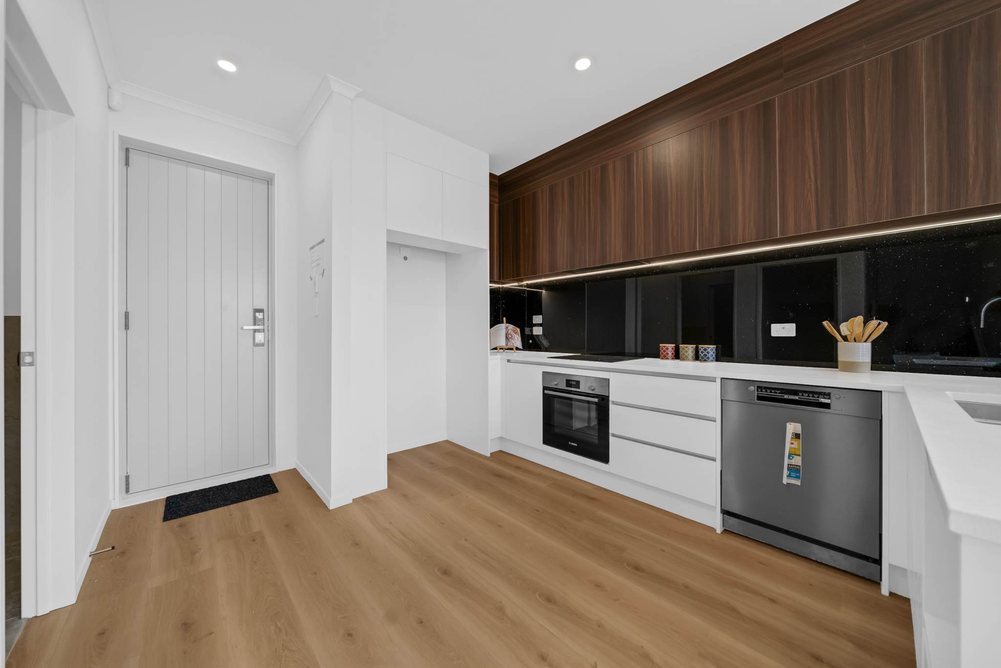 2 Costar Place, Manukau, photo 11