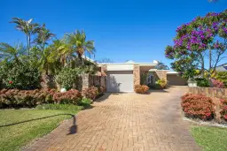 9 Fathom Place, Corlette