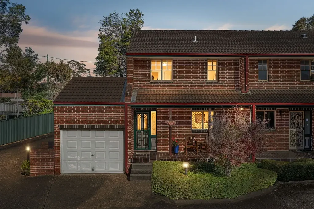 Baulkham Hills 2房 永恒砖砌联排别墅 Timeless Brick Townhouse