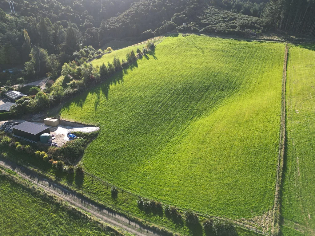 Mosgiel Prestigious Tirohanga Road section