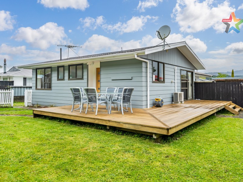 2/43 Hartford Crescent, Totara Park, Upper Hutt, 2 રૂમ, 1 બાથરૂમ, House