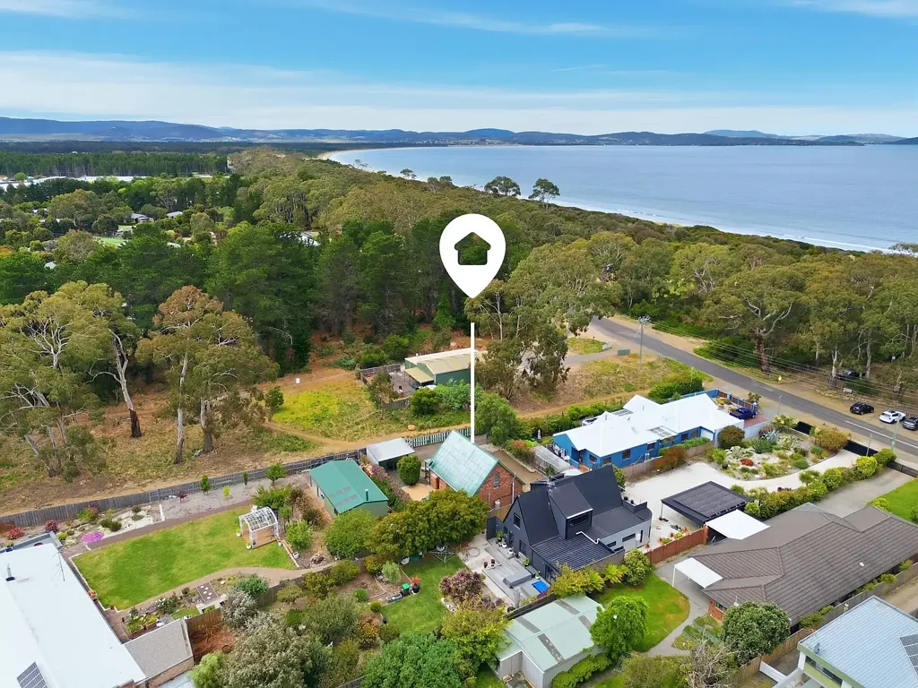 72 Surf Road, Seven Mile Beach, TAS 7170