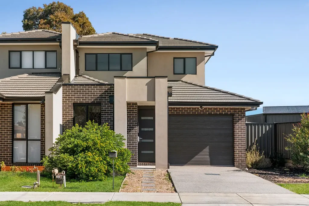 27 Kenna Drive, Lalor, VIC 3075