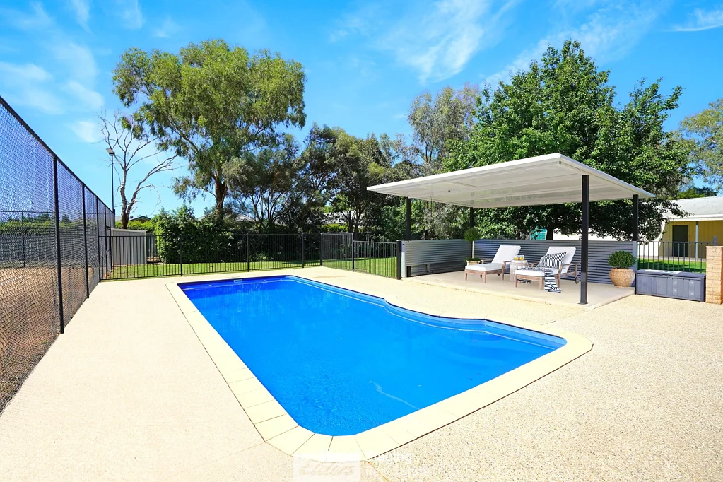 6 Melville Crescent, Yoogali, NSW 2680