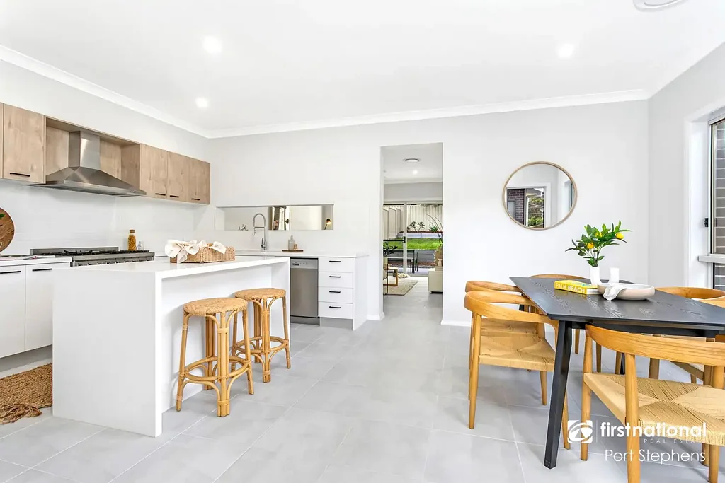 Stunning brand new 4-bedroom Duplex in Nelson Bay