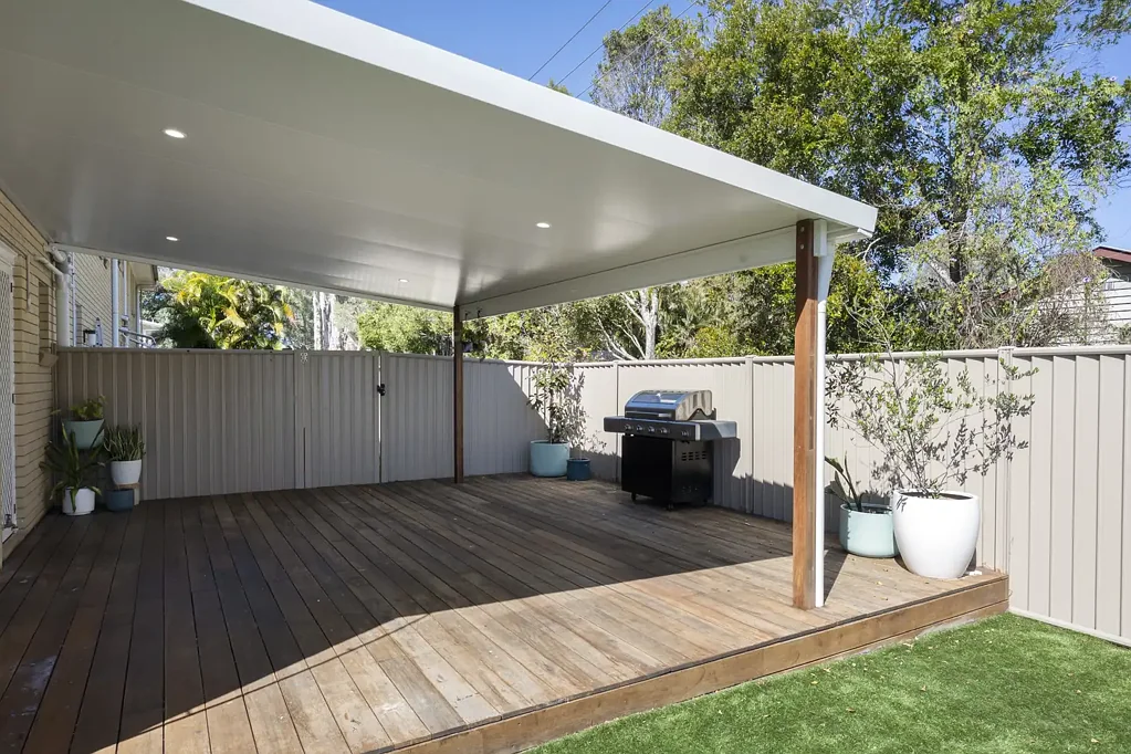 Tweed Heads West 2 Bedroom FRESH, LIGHT & BRIGHT TOWNHOUSE