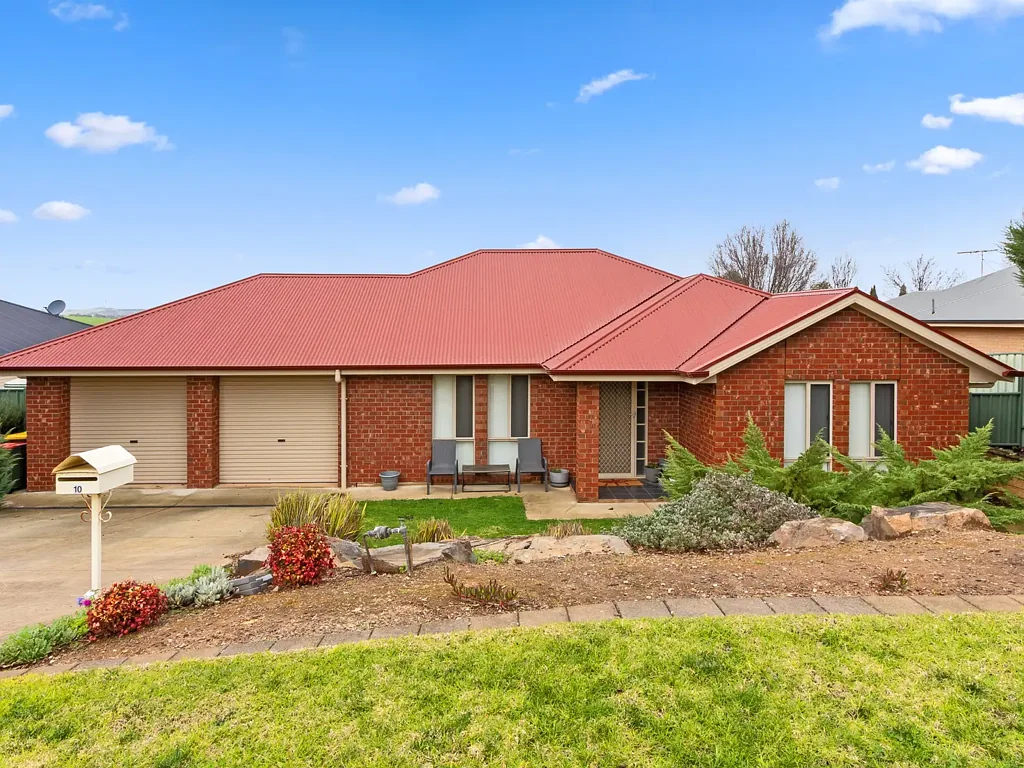 Hewett 3 Bedroom GREAT INVESTMENT OPPORTUNITY - Defence Housing Australia. Secure Lease Until 2030