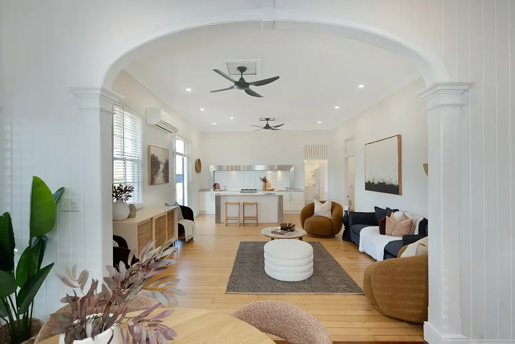South Townsville 3ਬੈੱਡਰੂਮ CHARACTER WITH A CAPITAL C - RENOVATED, PRIVATE & MOMENTS FROM THE CITY
