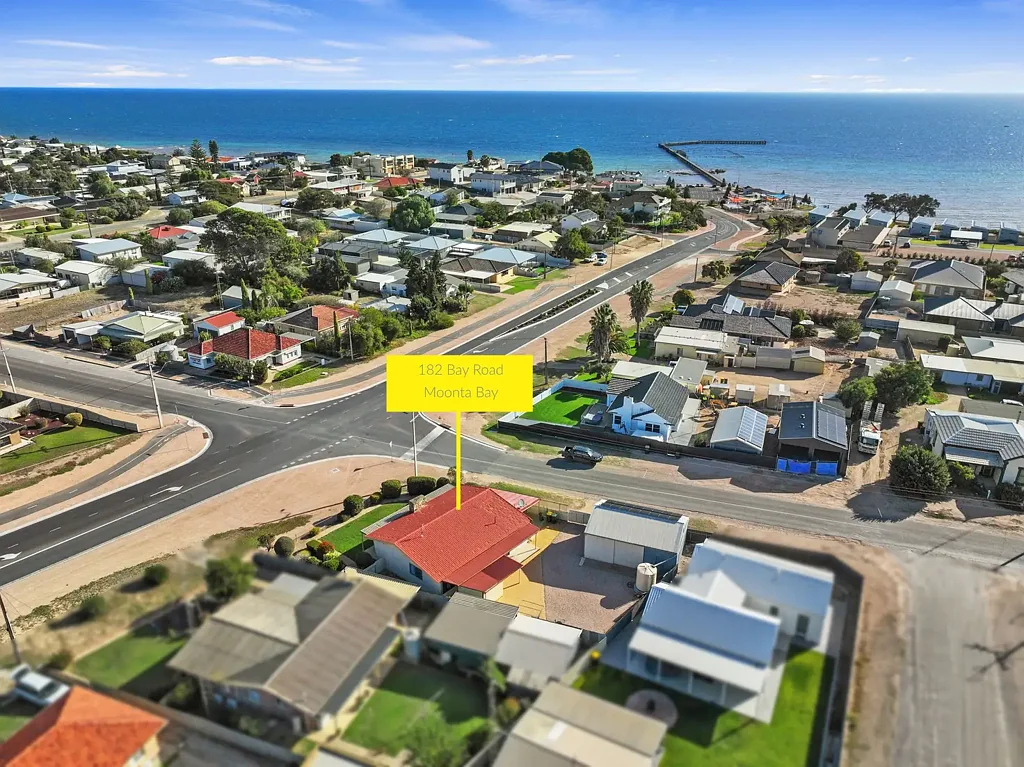 182 Bay Road, Moonta Bay, SA 5558