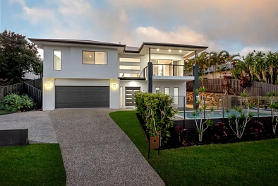 Upper Coomera 5房  Phenomenal Investment Or Expansive Family Home