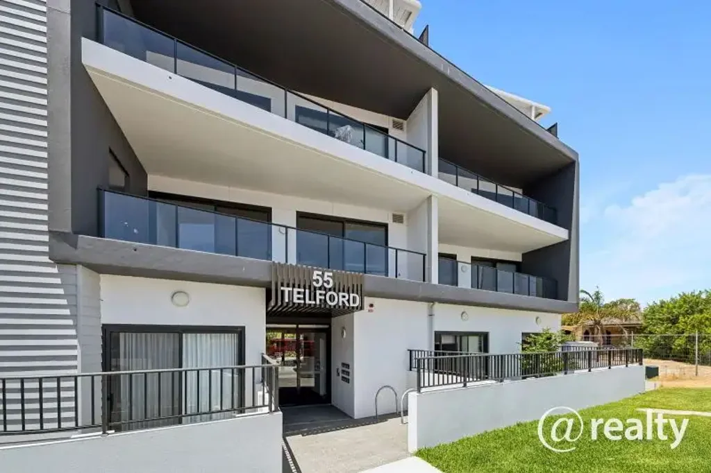 Stirling 2房  Stunning Near New Apartment overlooking park