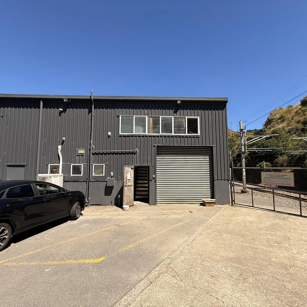 Ngauranga Good size workshop in Ngauranga