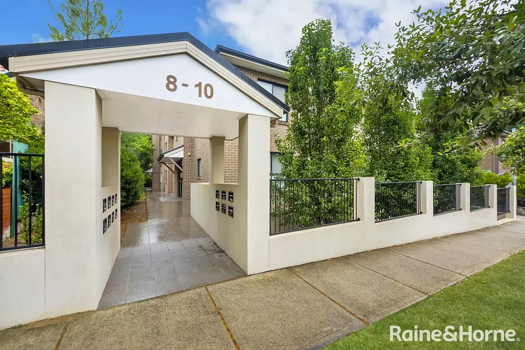 Modern two bedroom apartment in Marrickville