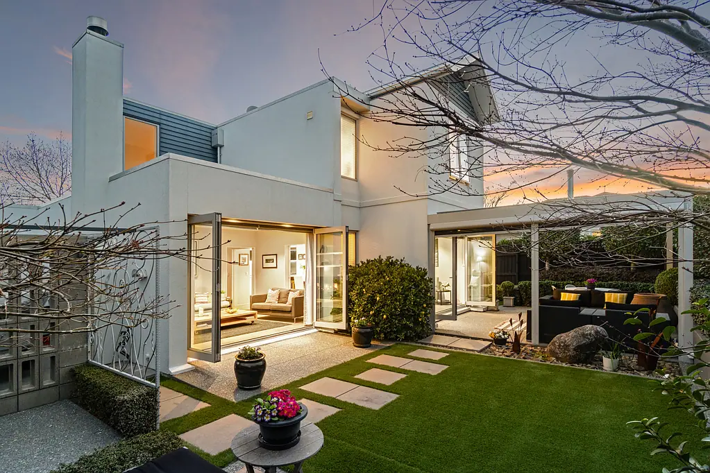 Papanui 4房  Space, Style, and an Address of Substance