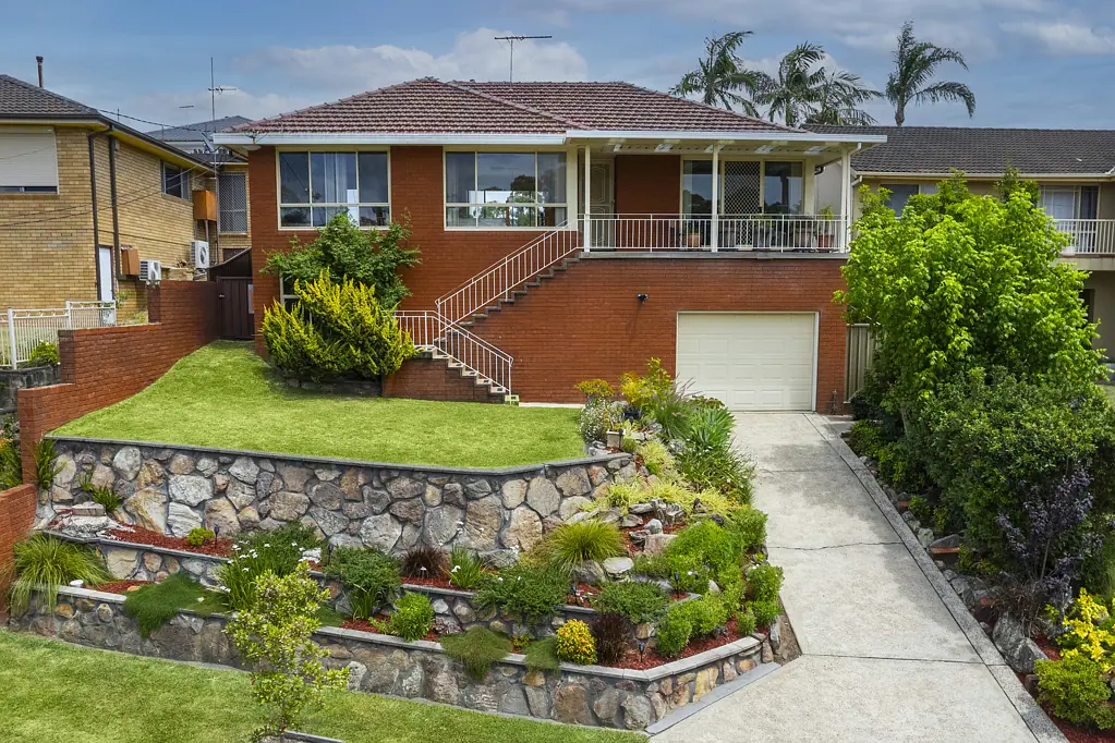 25 Wylie Street, Kirrawee, NSW 2232