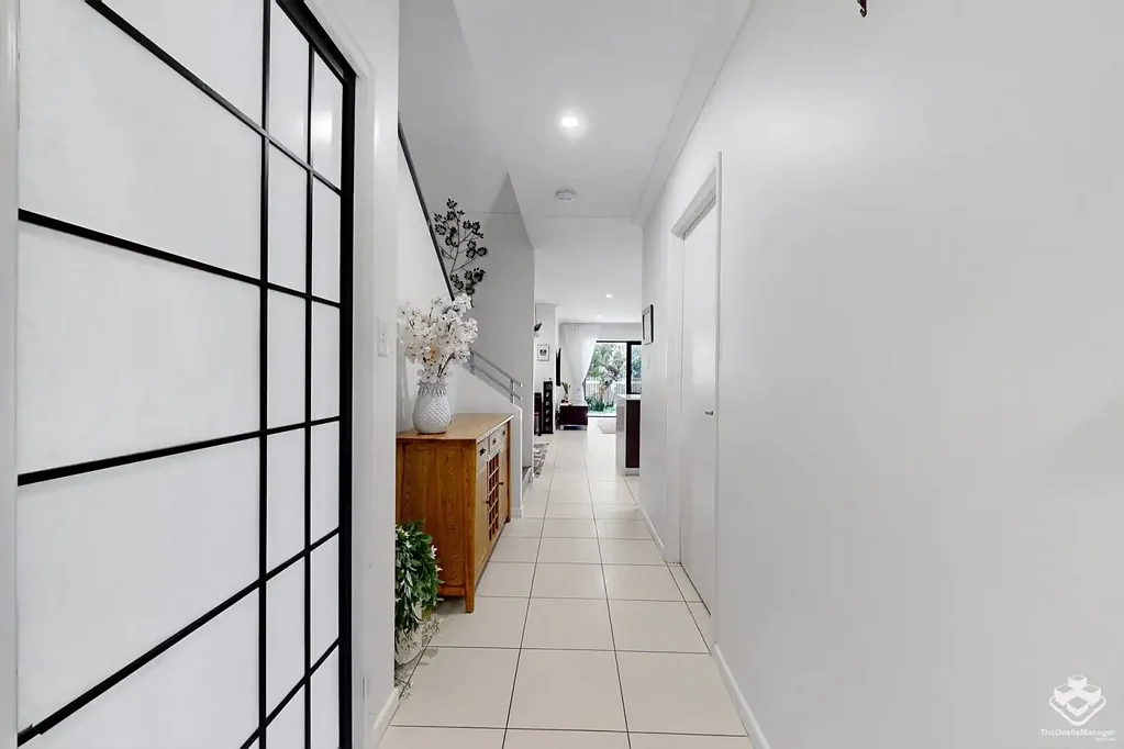 Tugun 3غرفة نوم Walk to Tugun Beach IStunning Luxury Home + Study | Gorgeous Central Park Views
