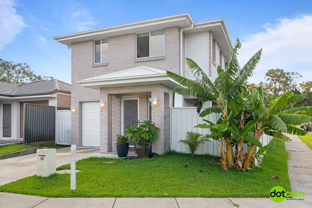 40 Cadogan Crescent, Woongarrah, NSW 2259