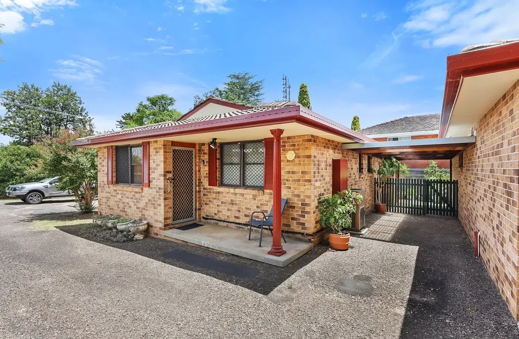 2 Bedroom Unit - North Tamworth