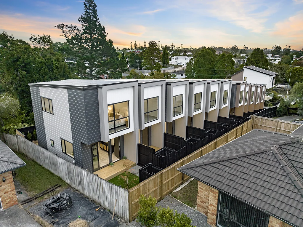 Glen Eden 2部屋 INVESTOR DEAL! 7.2% RENTAL YIELD GUARANTEE