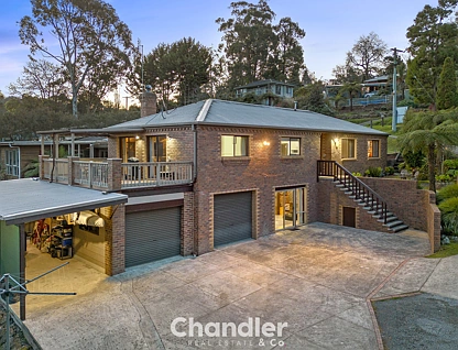 20 Douglas Crescent, Monbulk, VIC 3793, 4 कमरे, 2 बाथरूम, House