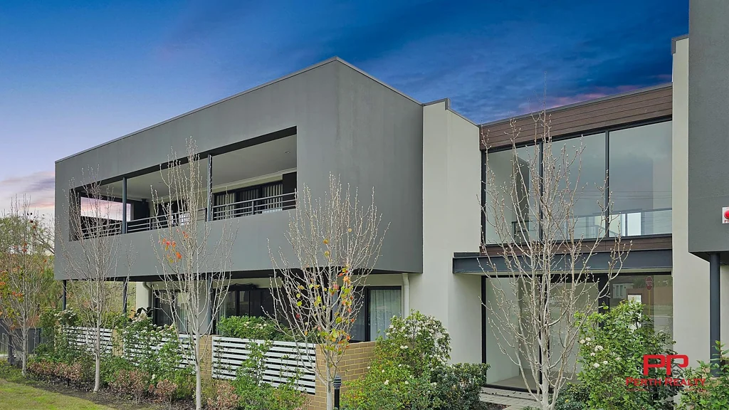 2/1 Fogerthorpe Crescent, Maylands, WA 6051