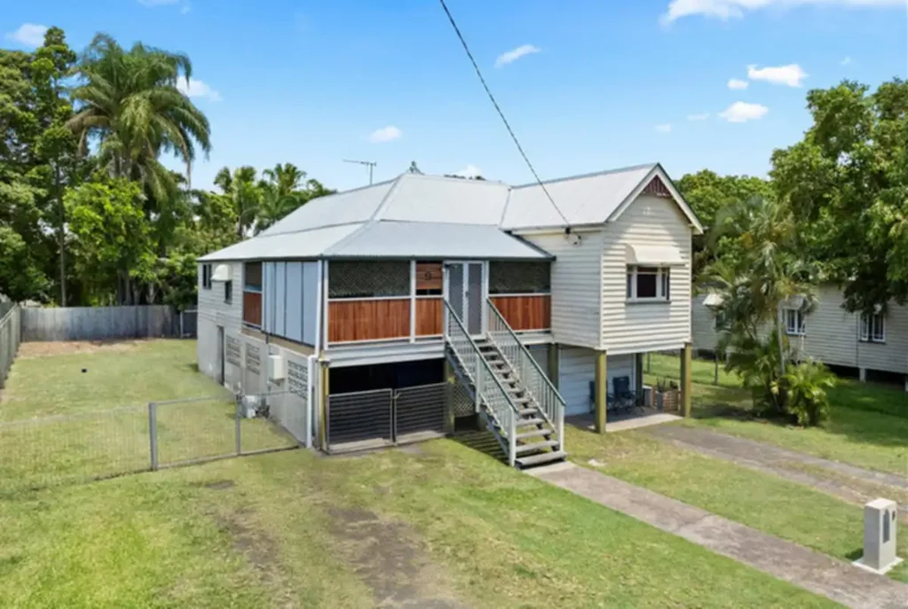 CHARACTER, COMFORT & SPACE – A CHARMING BUNDABERG SOUTH HOME