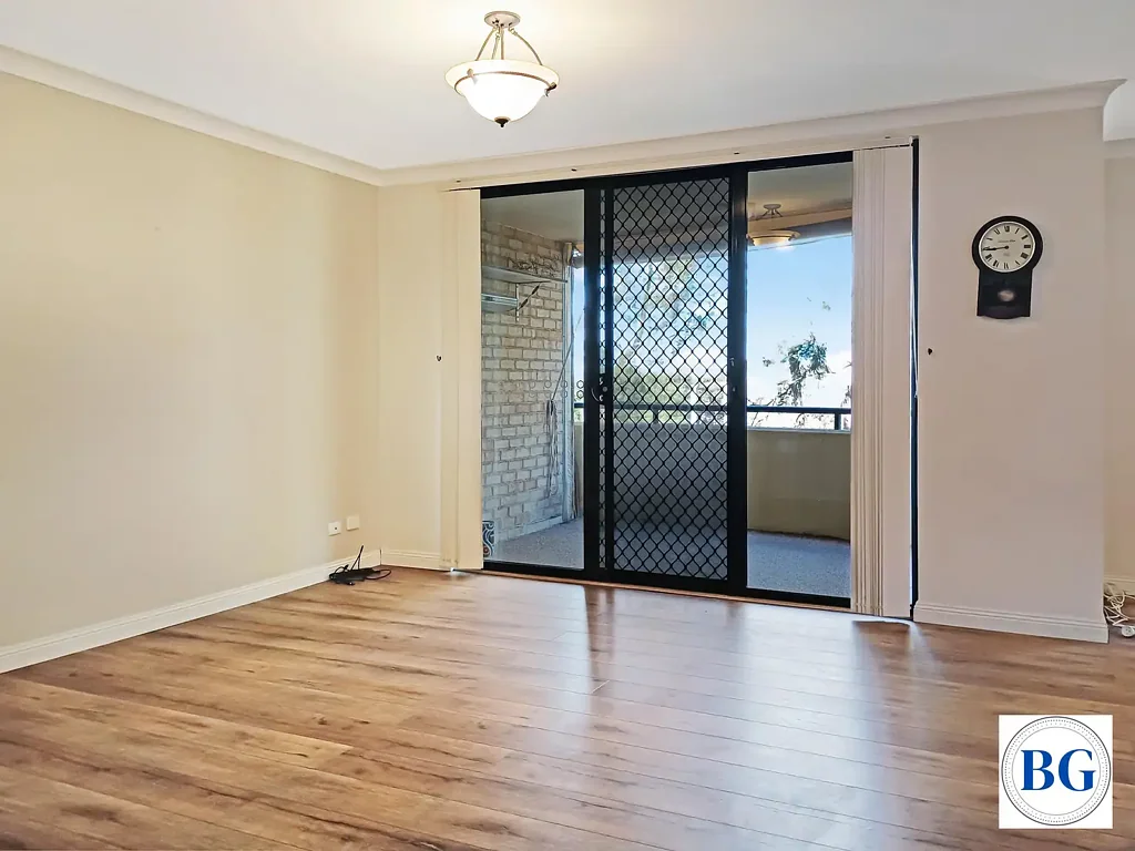 Modern Centrally Located 2 Bedroom Apartment