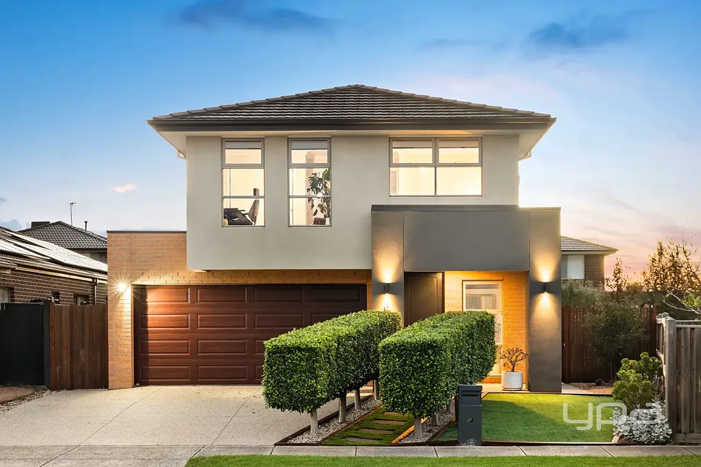 Point Cook 5कमरा Premium Inclusions, Coastal Location & Modern Design