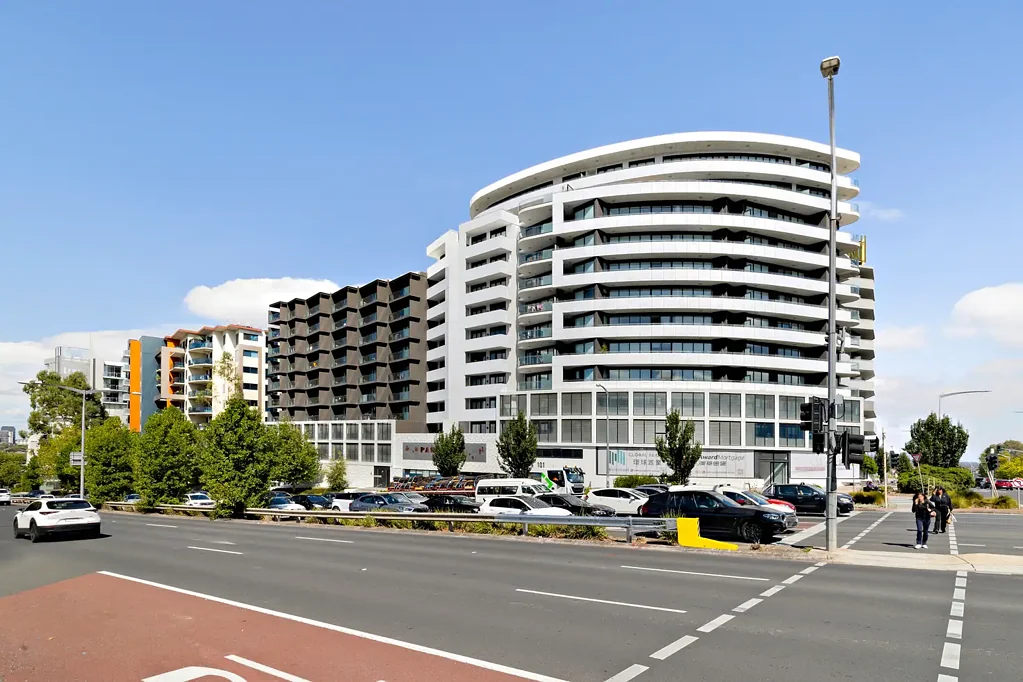 Doncaster 3침실 Sophistication Meets Lifestyle Convenience