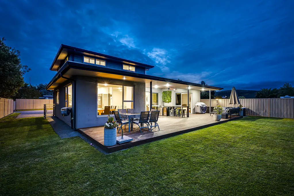 Greenmeadows 4房  Outstanding, spacious family living – 2012 build