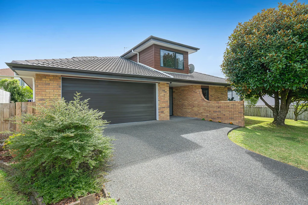 9 Thornbill Rise, Unsworth Heights, North Shore City, Auckland