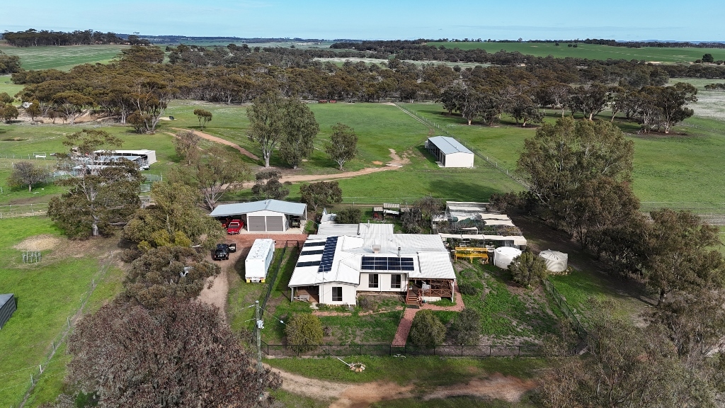 2463 QUAIRADING-YORK RD, EAST BEVERLEY WA 6304, 0 rūma, 0 rūma horoi, Lifestyle Property