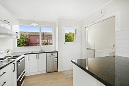 37A Colchester Crescent, Newlands