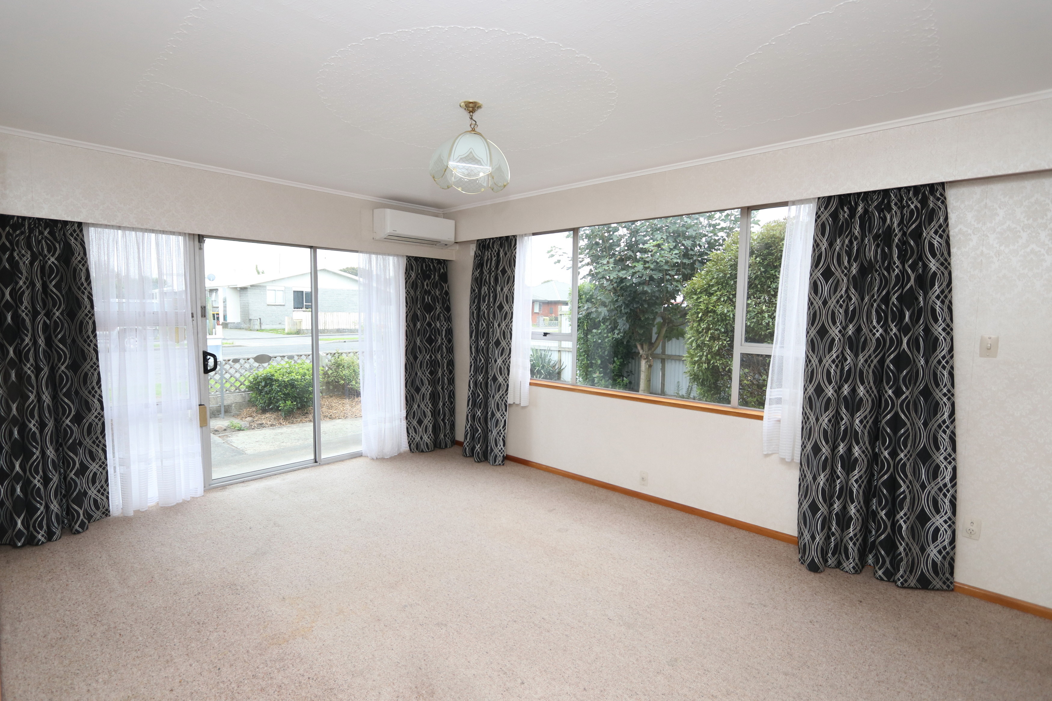 1/66 William Street, Ashburton, Ashburton, 2 침실, 1 욕실