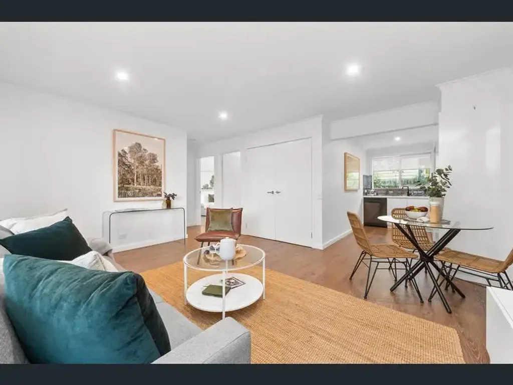 2/11 Hodgins Road, Hastings, VIC 3915