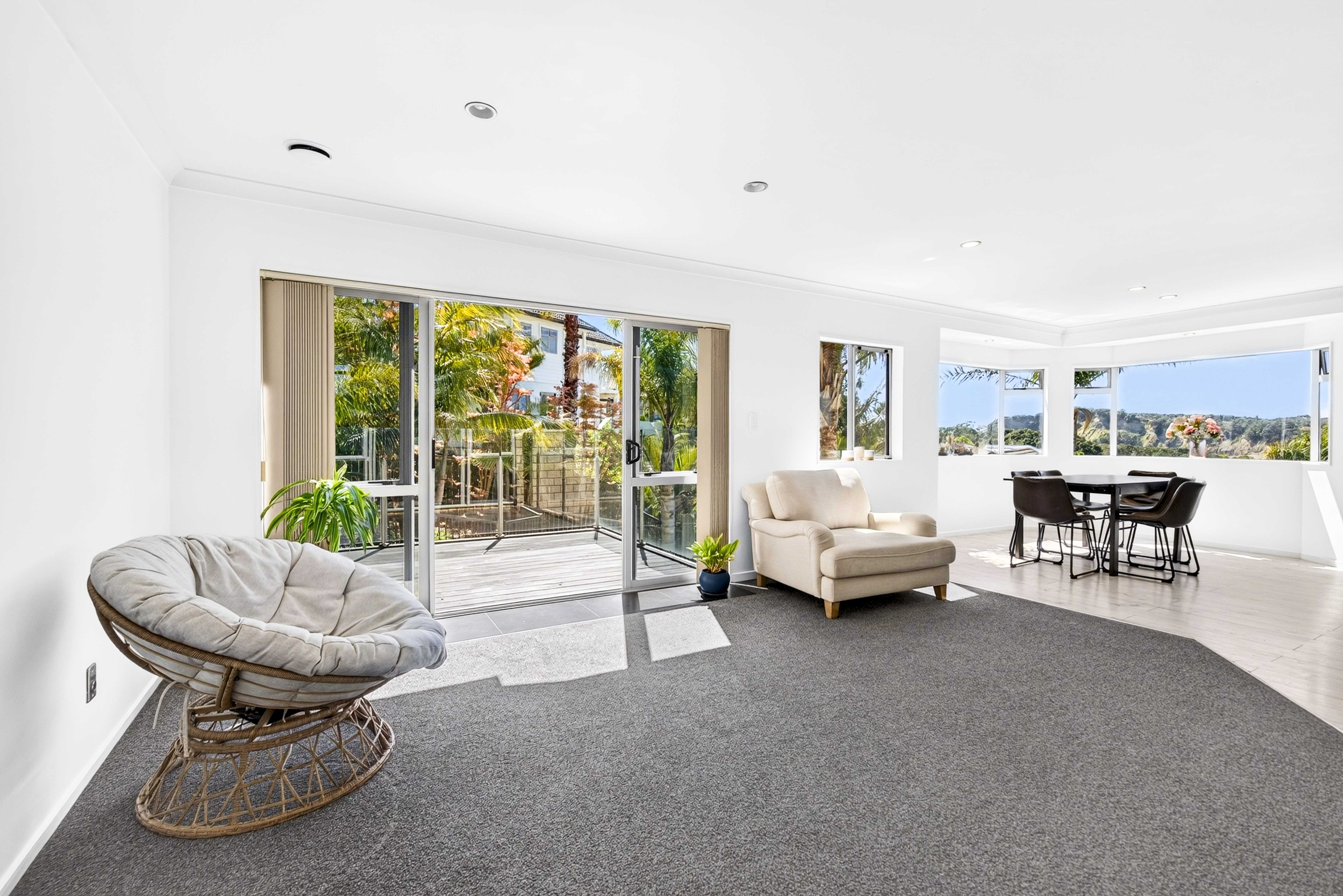 21 Kotanui Avenue, Army Bay, photo 3