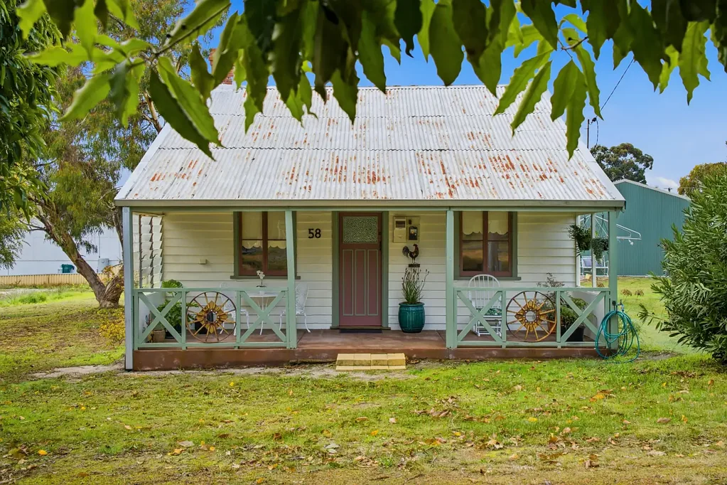 Donnybrook 2房  Country Charm in the Heart of Donnybrook - Emerald Cottage