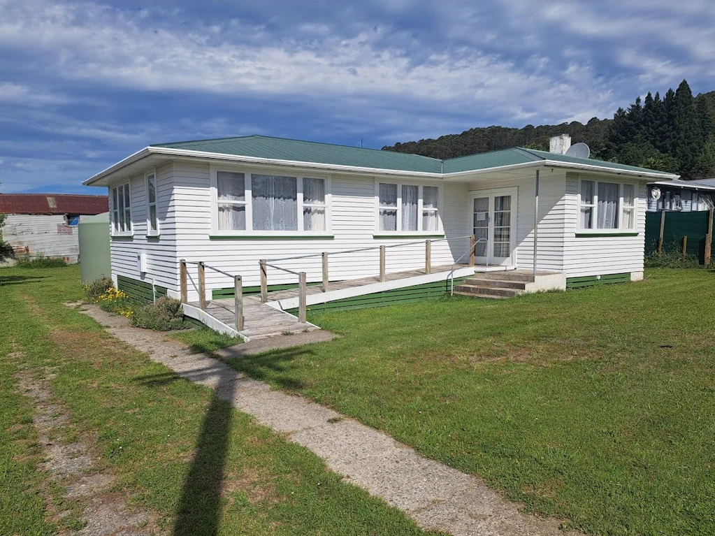 Ruatoria and Surrounds 3બેડરૂમ AAA Rating for Slim Pickings!