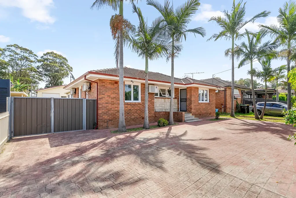 72 Sadleir Avenue, Sadleir, NSW 2168