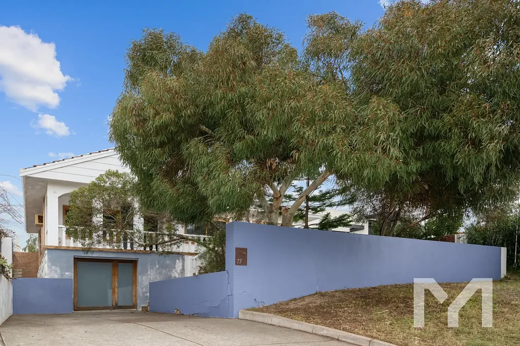 White Gum Valley 4房  You're Invited to... A Hidden Treasure with commanding views of the Valley