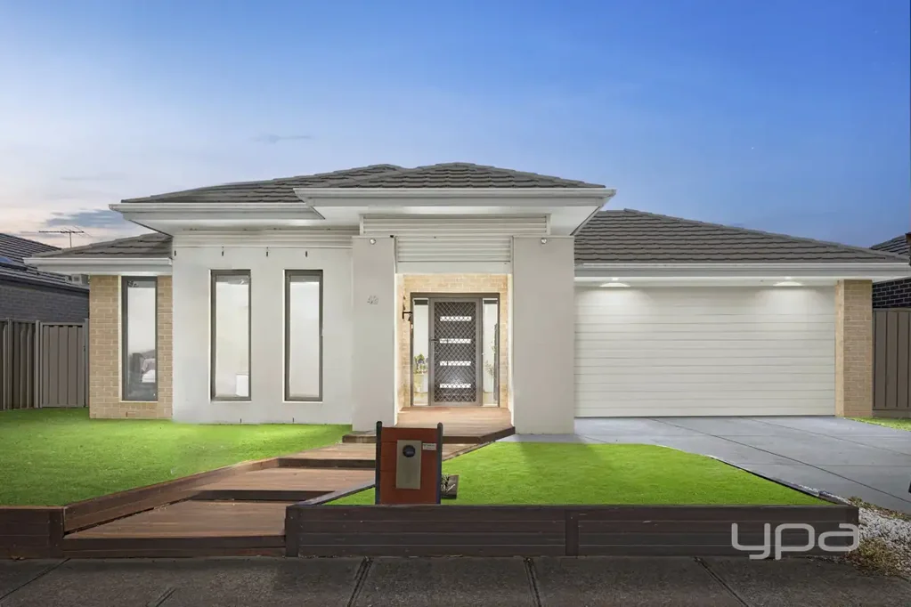 Family Retreat in the Heart of Point Cook