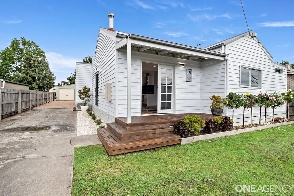 19 Pollock Avenue, Traralgon, VIC 3844