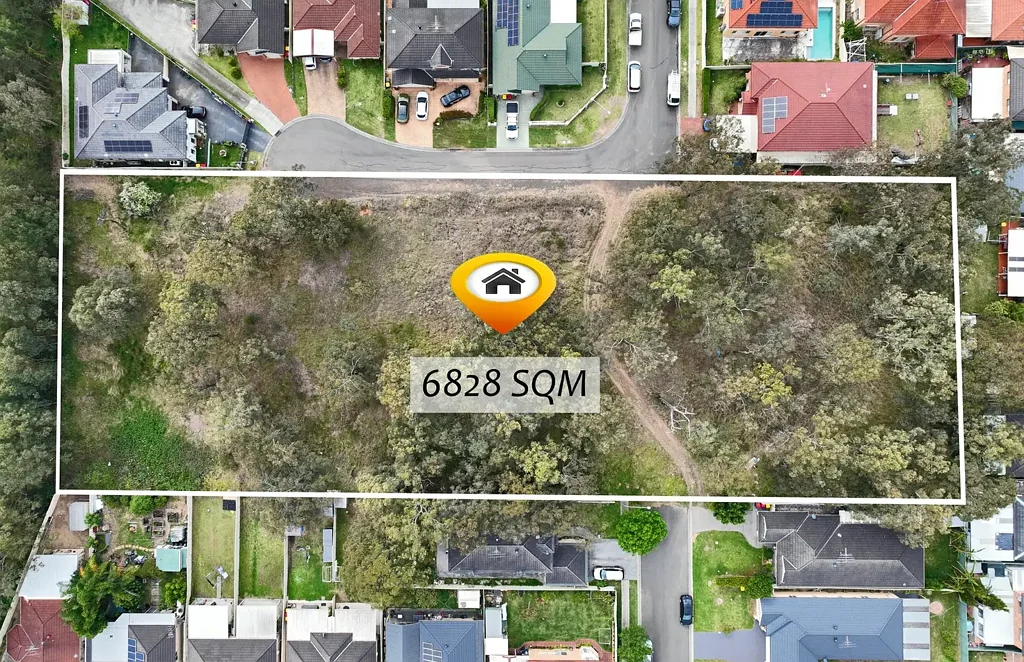 Rooty Hill 稀有6828㎡大地 划区R2低密 开发潜力巨大 交通便捷 生活配套完善 Prime 6,828 sqm (approx) Development Opportunity in Central Rooty Hill!