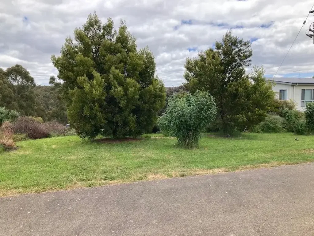 Daylesford Ready  for Self-Sufficiency and a Beautiful Lifestyle with Options for Multiple Titles Perfect for Sharing, Income Producing, MultiGenerational Family