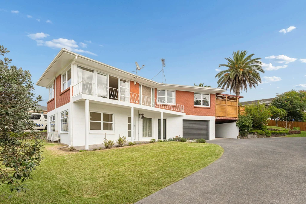 Glendene 5Moenga Loved 40 years, time to sell