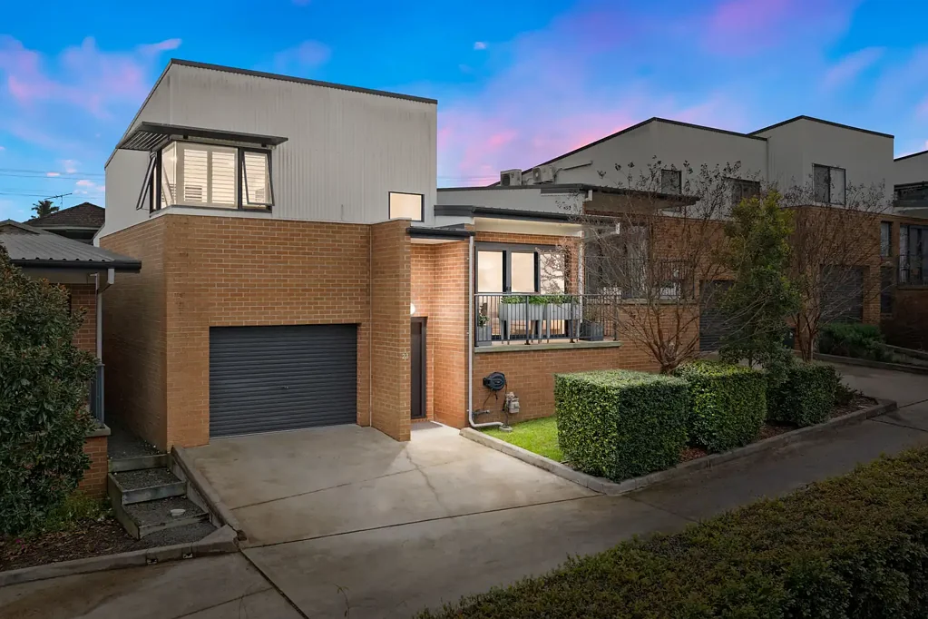 Shortland 3房  Modern Luxury, Ultimate Convenience & Effortless Outdoor Living